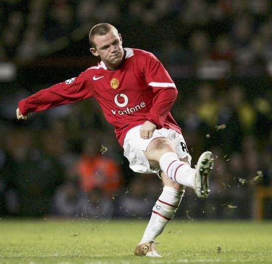 他鼓励球员 他鼓励球员